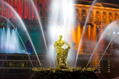 Балтийский бриллиант: Тур в Санкт-Петербург на шоу открытия сезона фонтанов